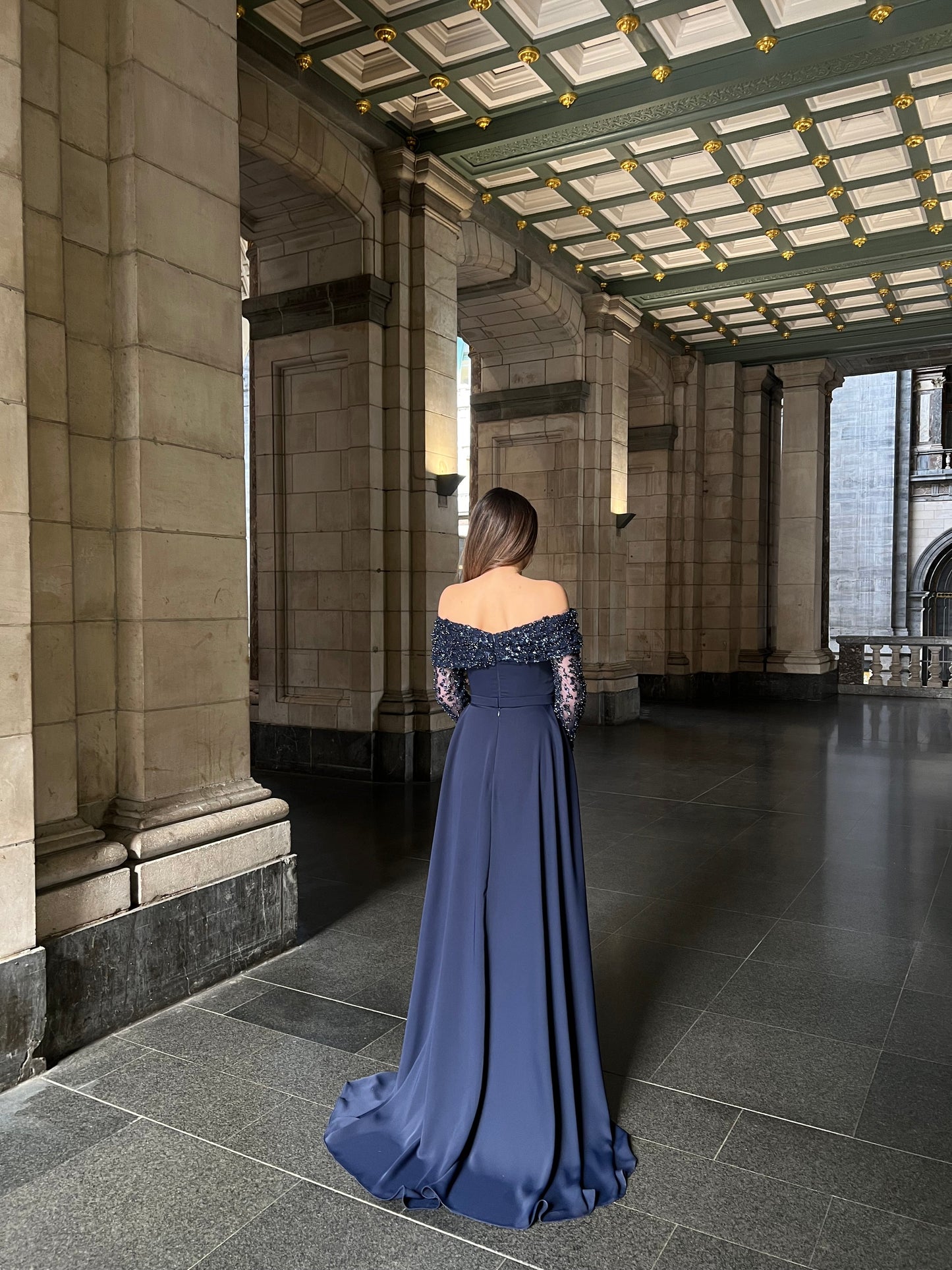 The Beyza dress navy blue
