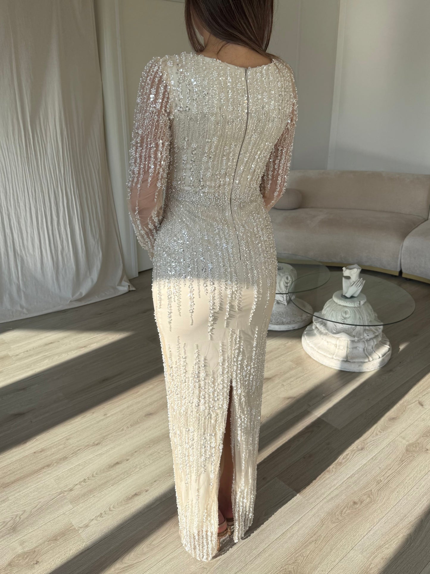 The Mirsu dress beige