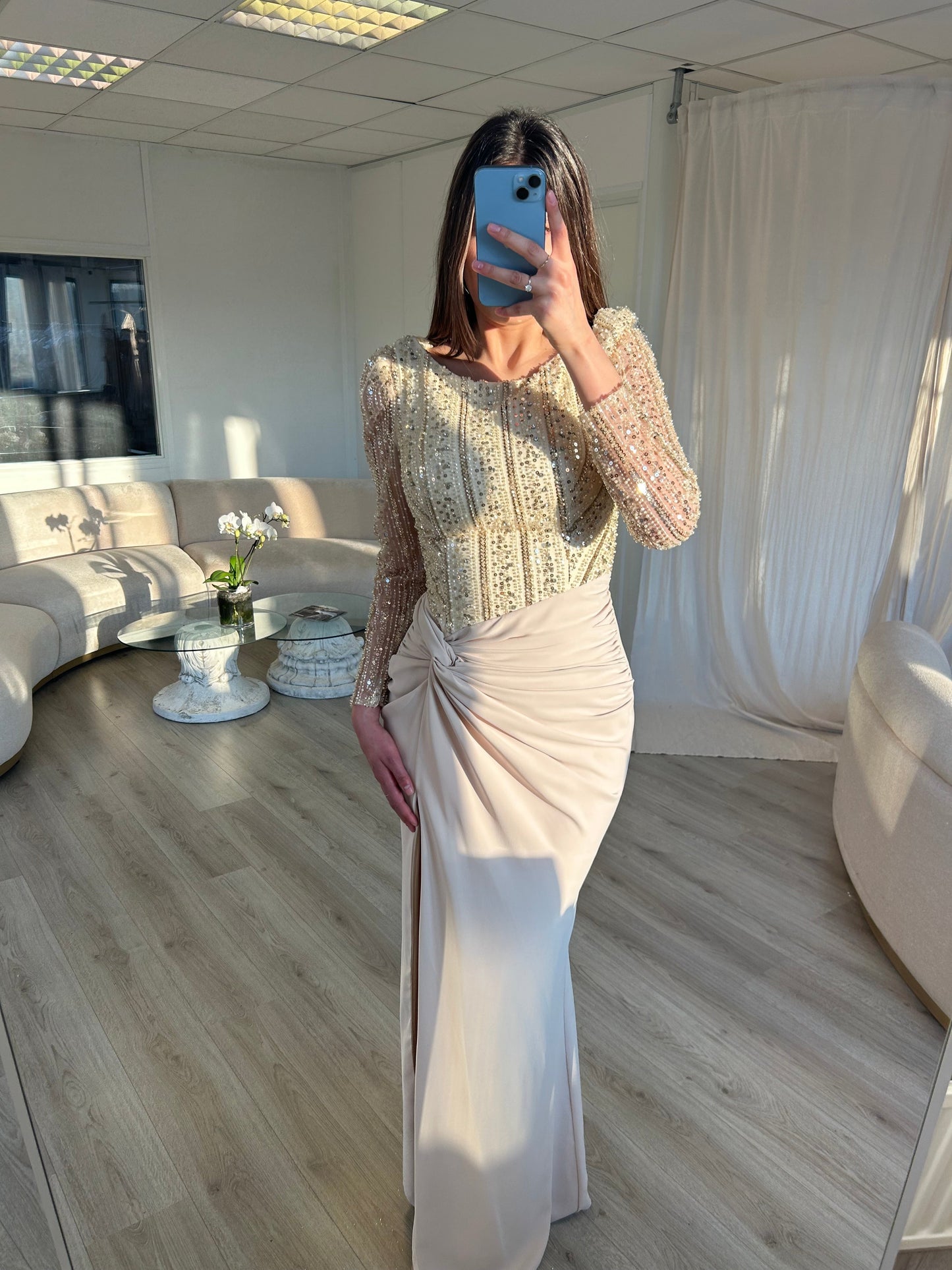 The Anna dress beige