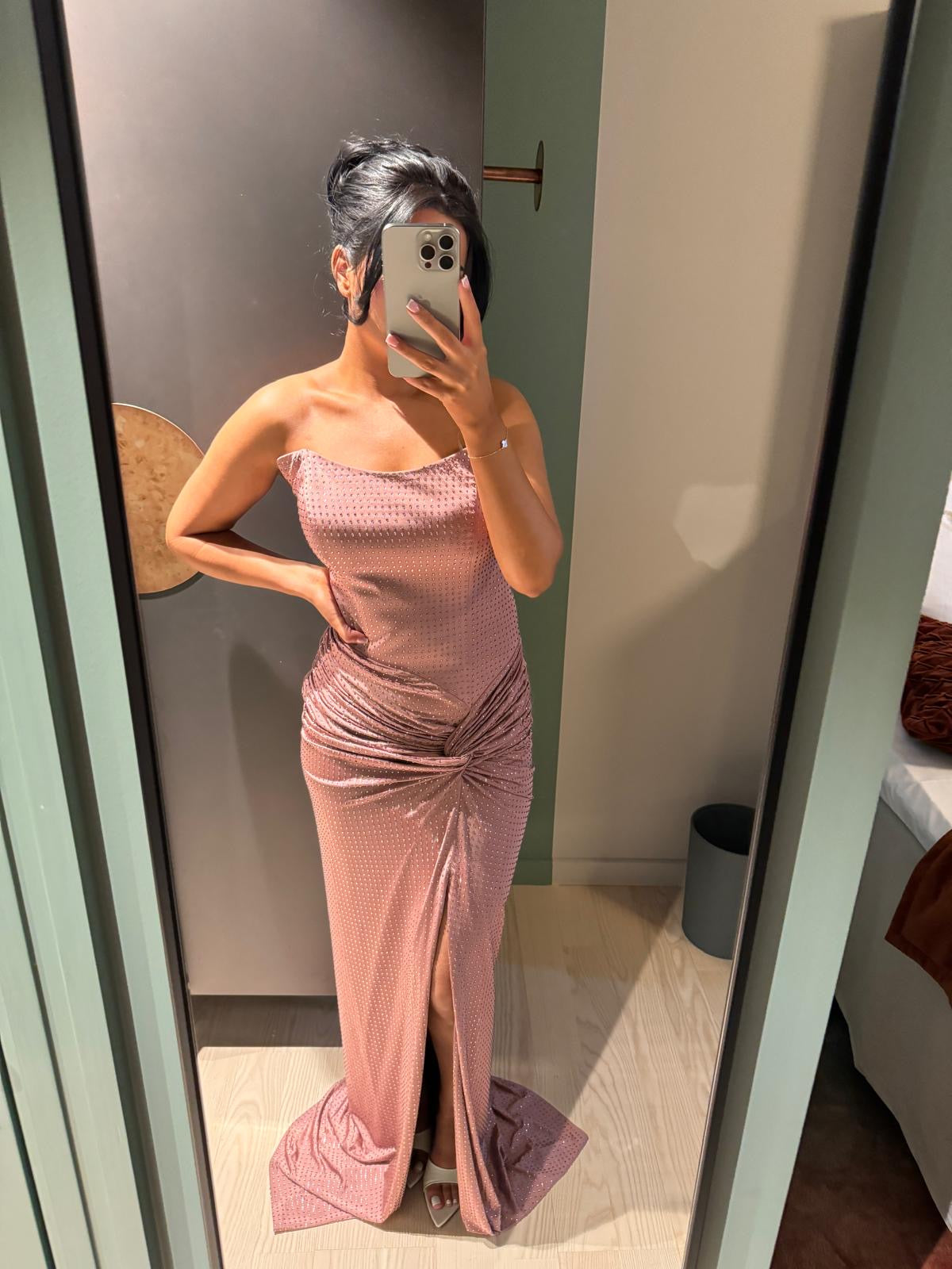 The Adela dress pink