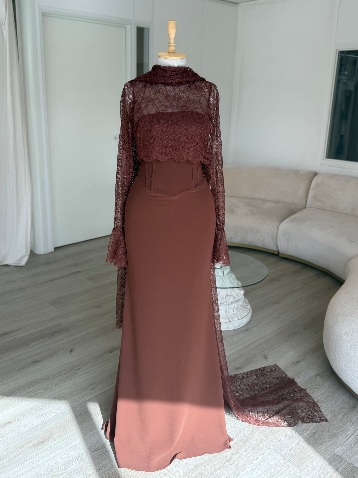 The Amera dress brown