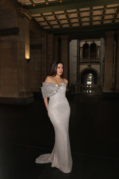 The Merá dress