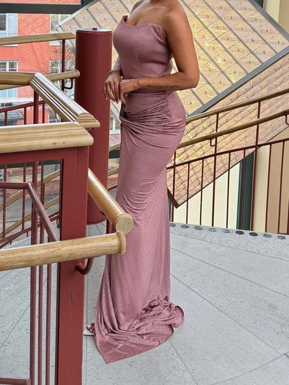 The Adela dress pink