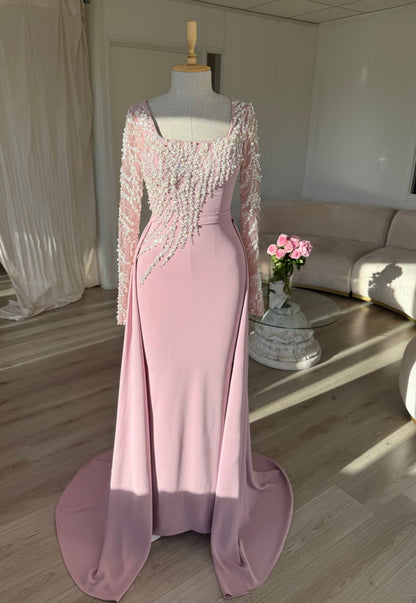 The Zeyna dress soft pink