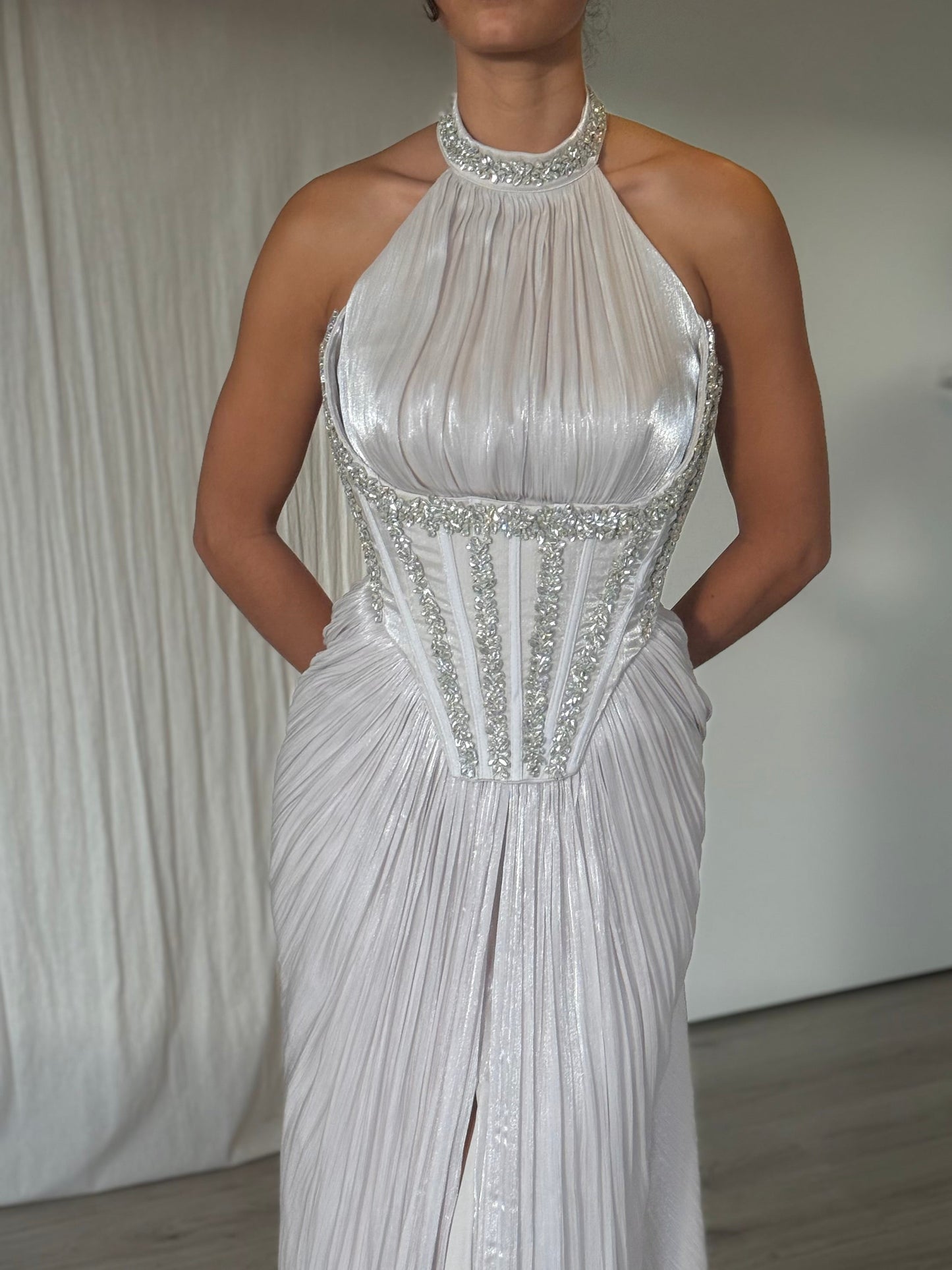 The Selena dress beige