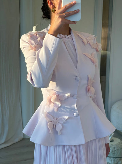 The Marie-Stella suit soft pink