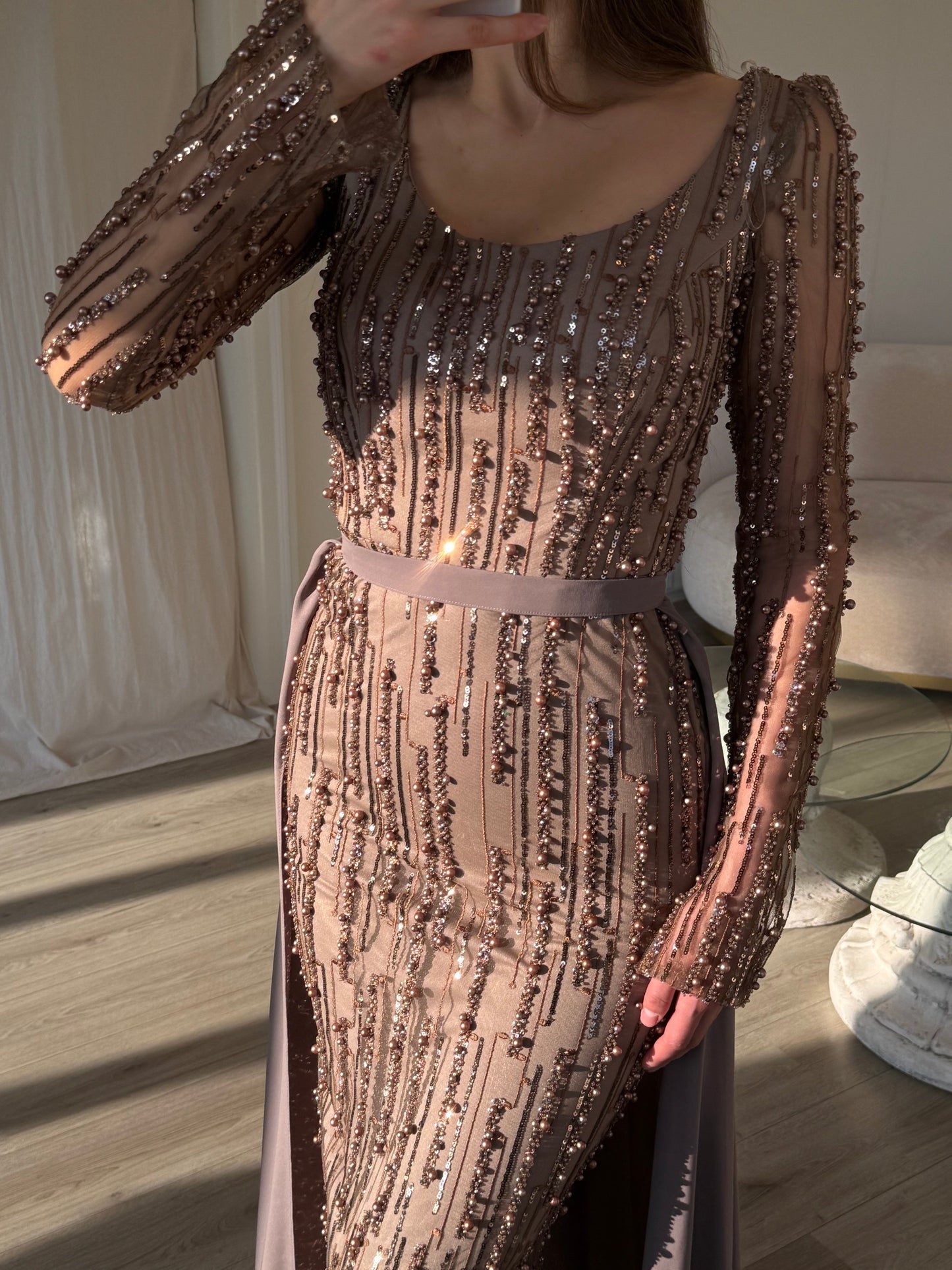 The Amasa dress taupe/brown