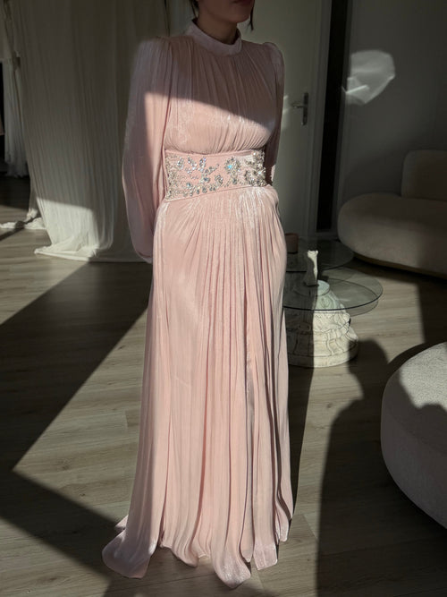 The Valira dress beige soft pink