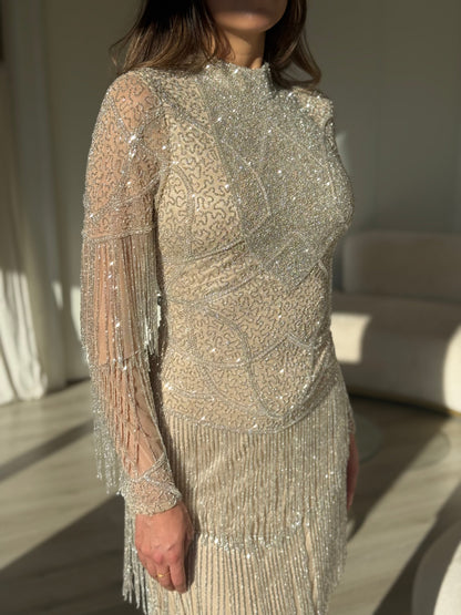 The Olena dress beige