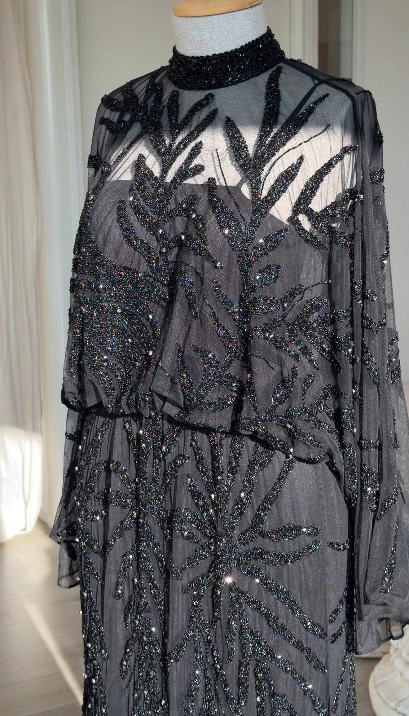 The Hamda dress black