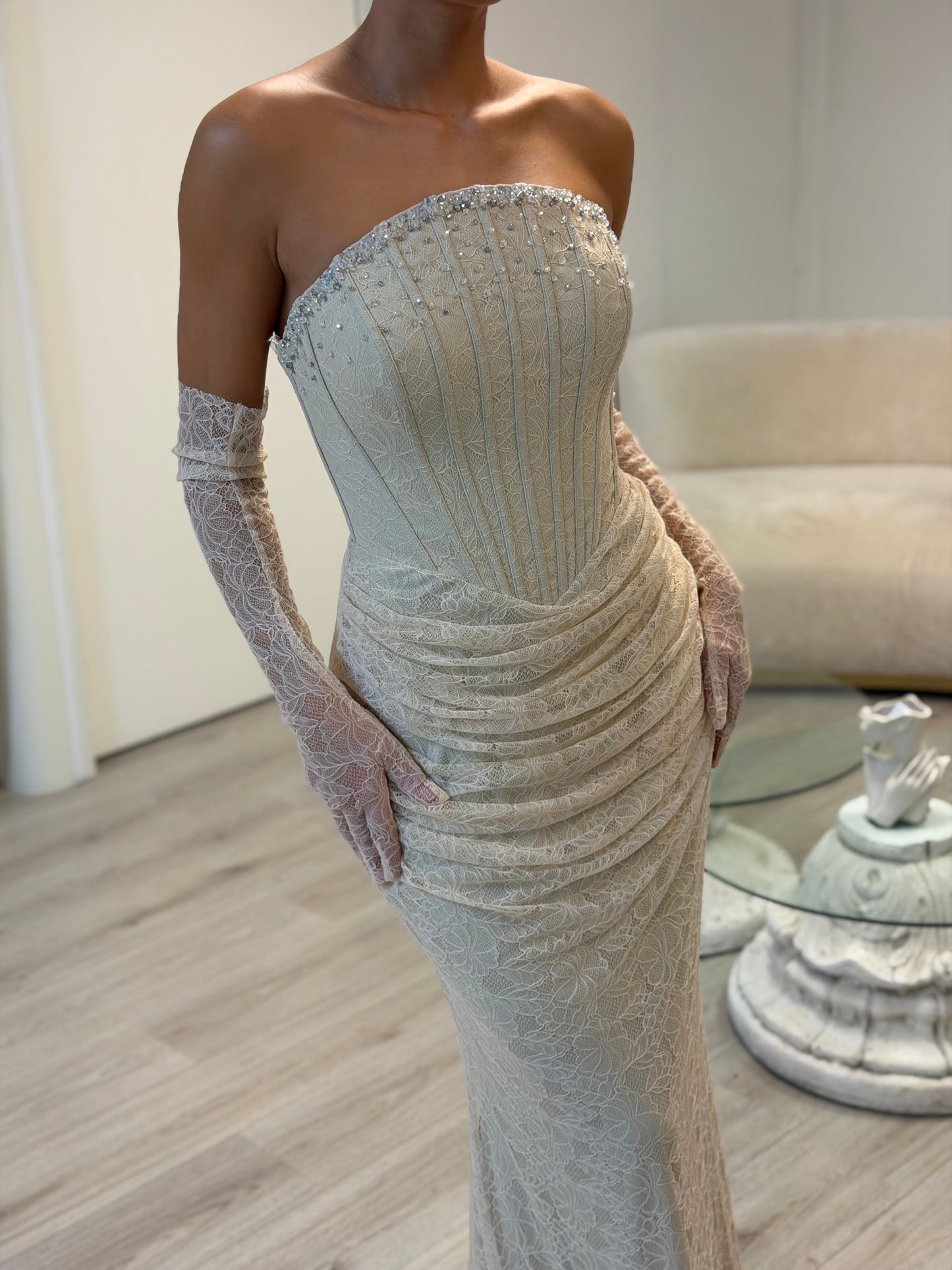 The Jasmine dress beige
