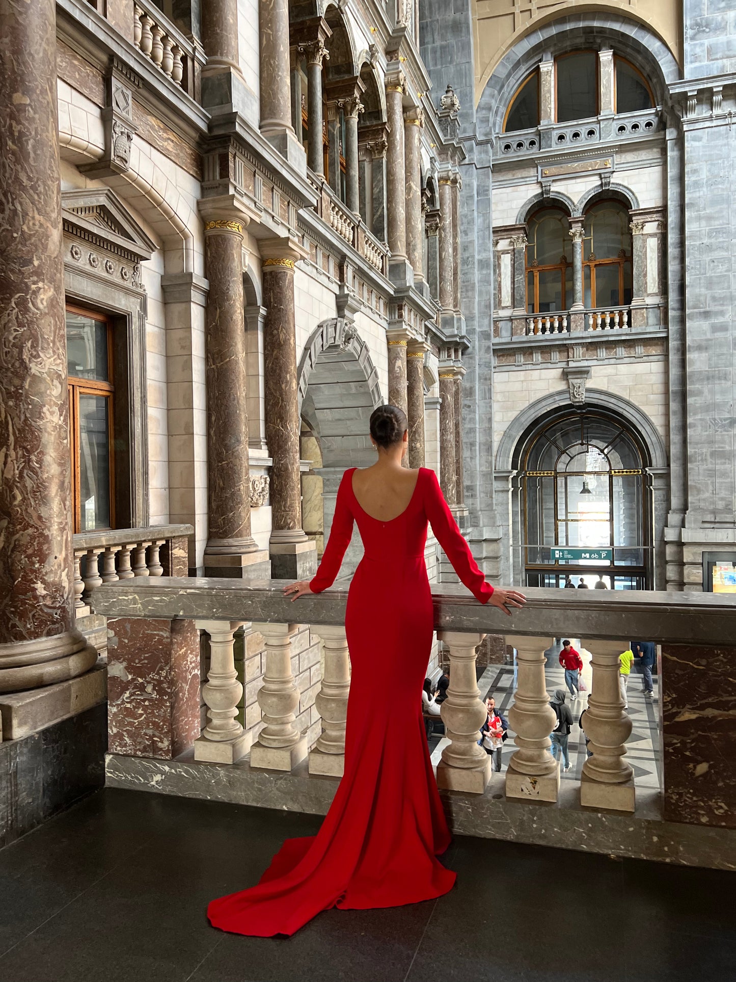 The Adina dress red